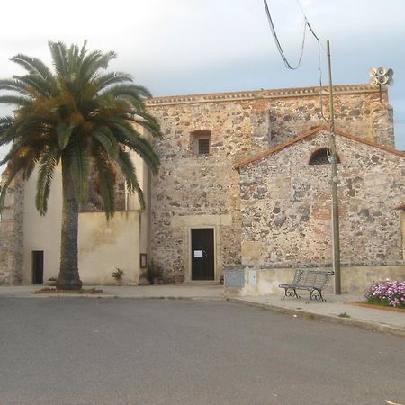 לינה וארוחת בוקר Zeddiani Sardinia Eco Vegan House מראה חיצוני תמונה
