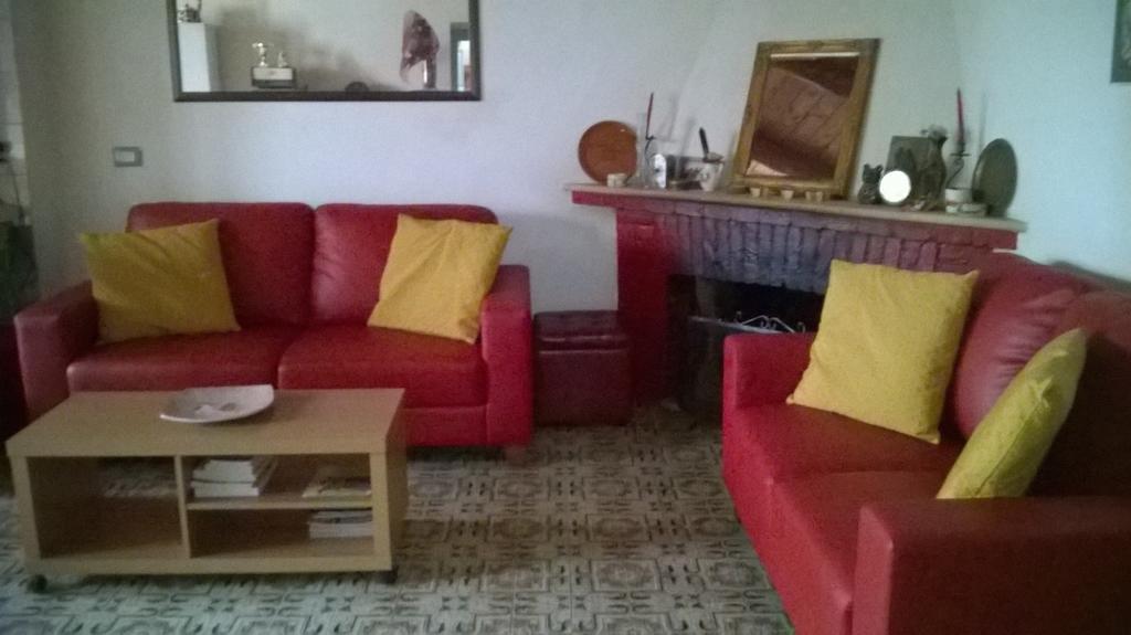 לינה וארוחת בוקר Zeddiani Sardinia Eco Vegan House מראה חיצוני תמונה