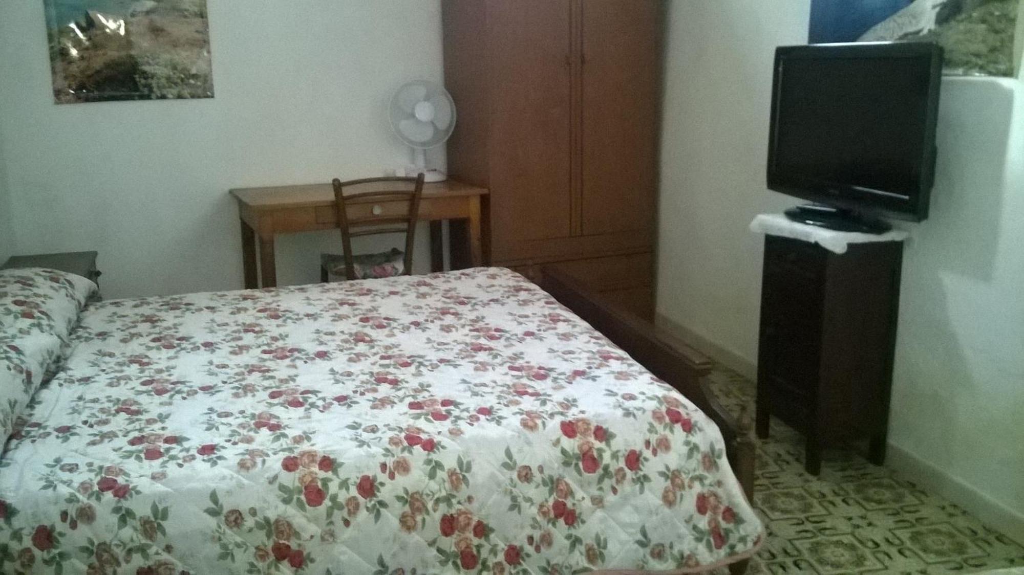 לינה וארוחת בוקר Zeddiani Sardinia Eco Vegan House מראה חיצוני תמונה