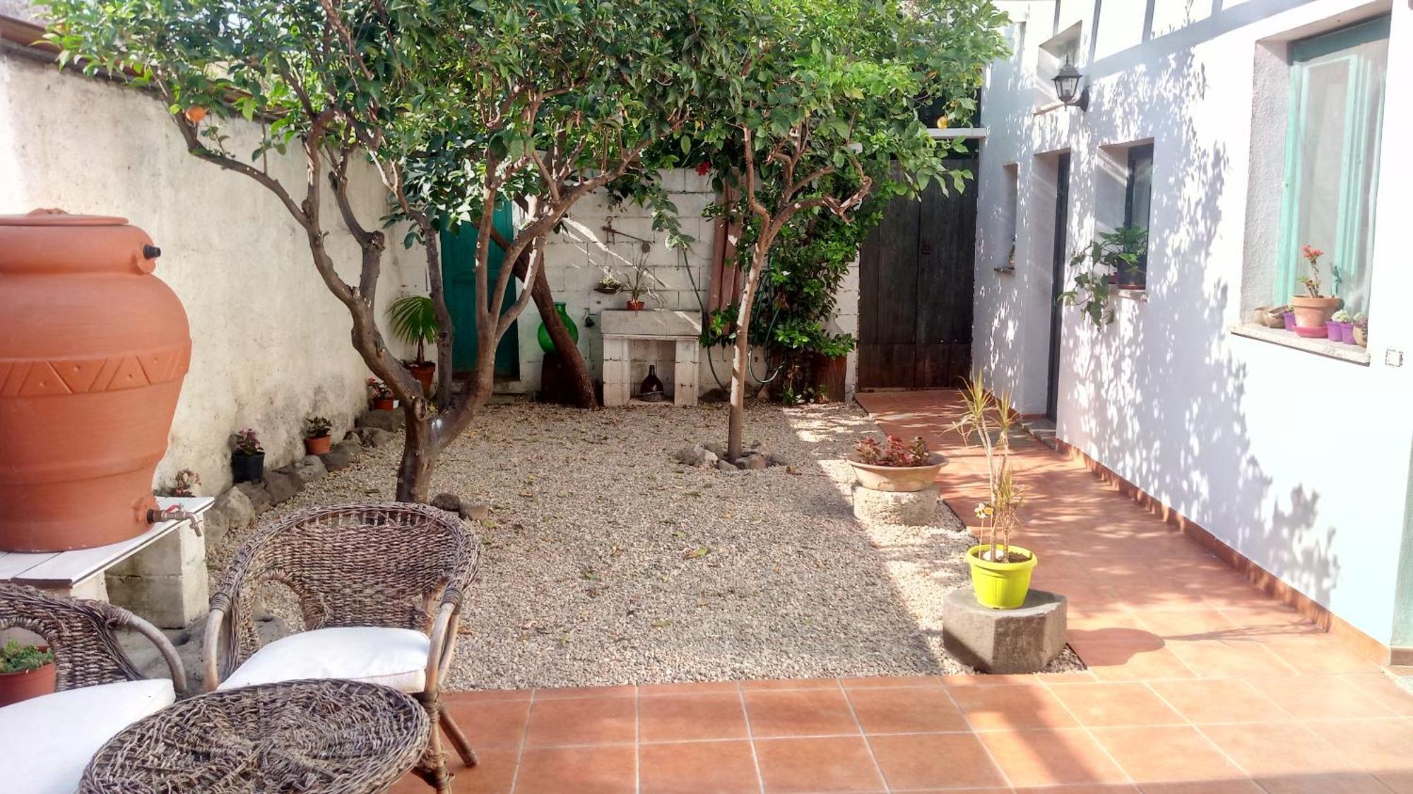 לינה וארוחת בוקר Zeddiani Sardinia Eco Vegan House מראה חיצוני תמונה