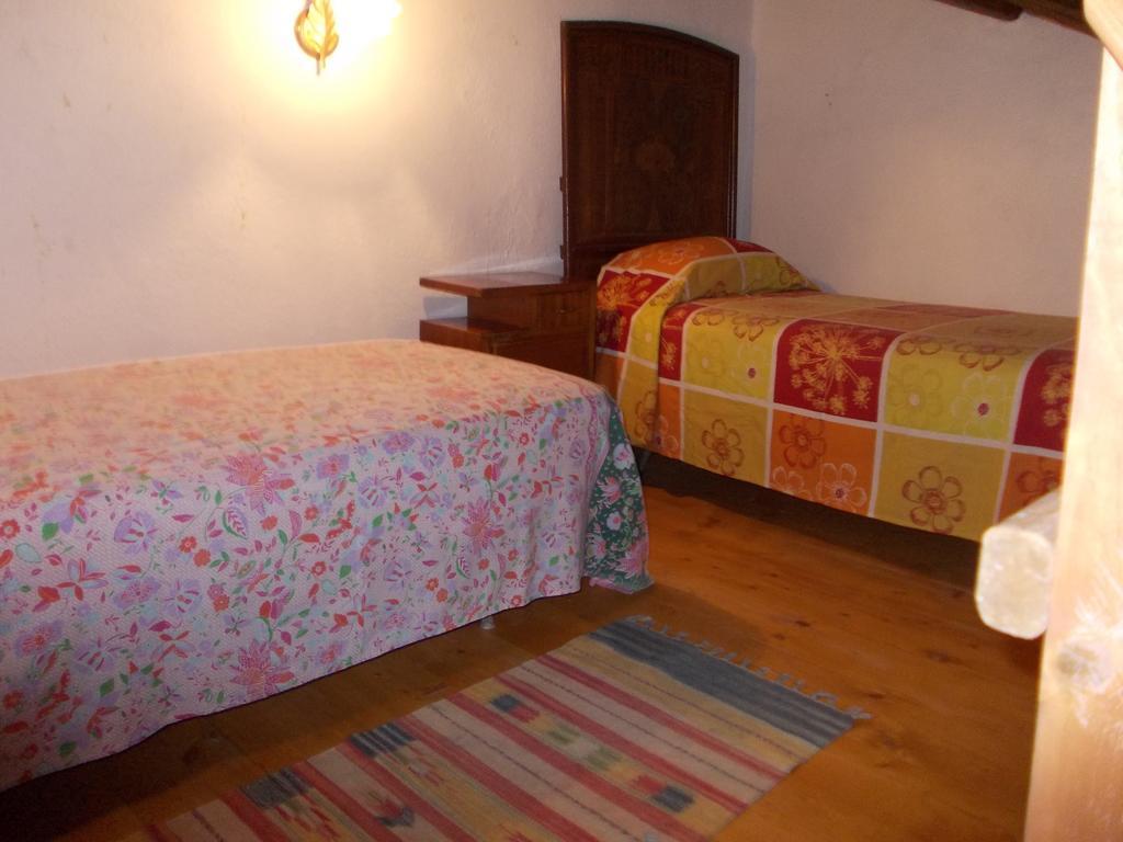 לינה וארוחת בוקר Zeddiani Sardinia Eco Vegan House מראה חיצוני תמונה