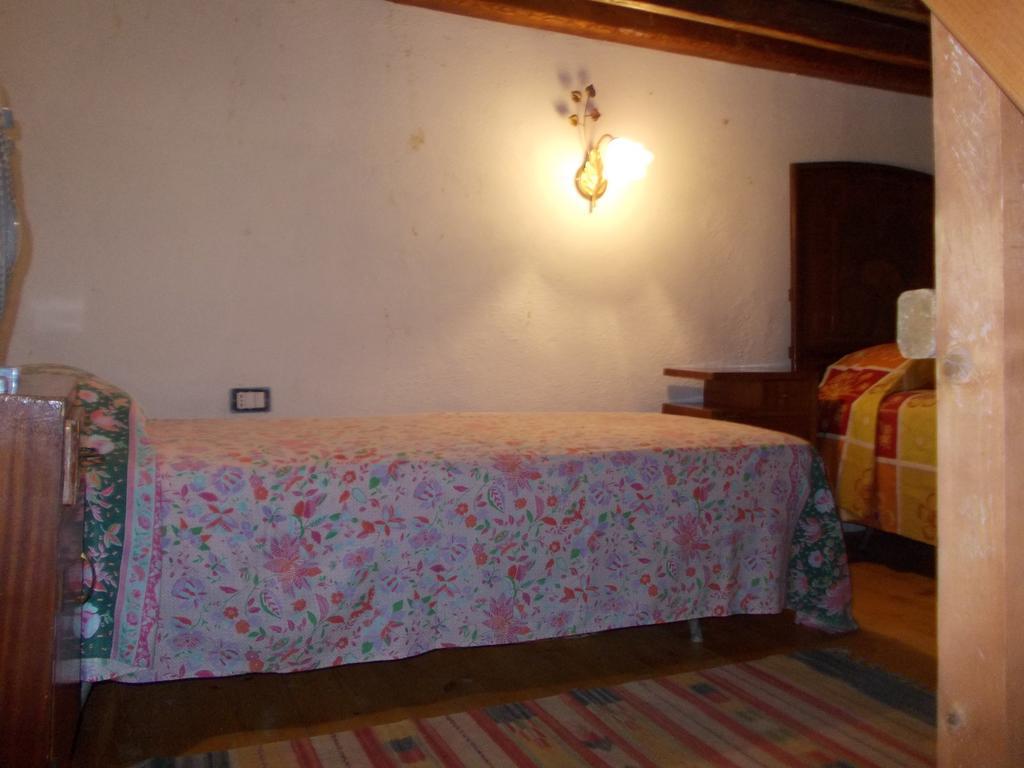 לינה וארוחת בוקר Zeddiani Sardinia Eco Vegan House מראה חיצוני תמונה